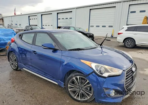 2016 Hyundai Veloster Turbo z USA, uszkodzony, nr VIN KMHTC6AE9GU265113